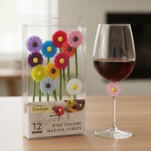 NEW NIB Trudeau Wine Glass Silicone Charms Multicolored Daisy Flower Set of 11